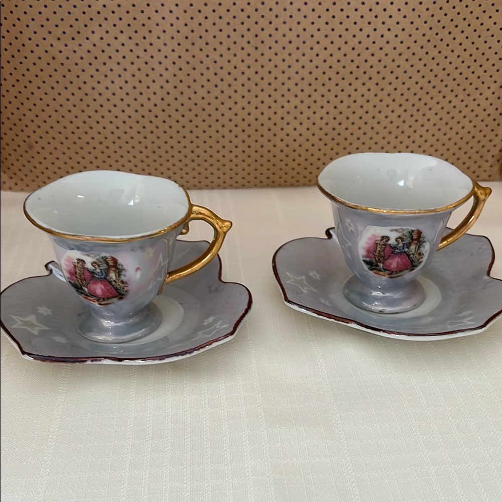 Elegant Gold-Trimmed Mini Teacup Set